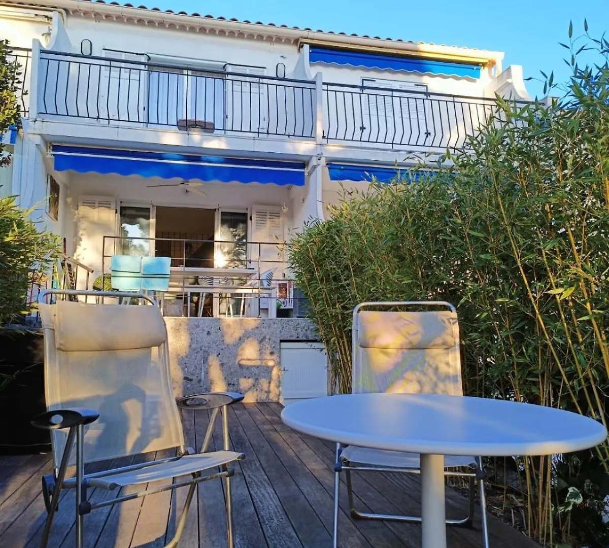 Daire L'Ecrin D'Azur Appartement 5 Personnes A 5 Minutes A Pied De La Mer Saint-Raphaël